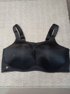 Livi Lane Bryant Black No Wire Cooling Wireless Sports Bra sz 44DDD / 44F
